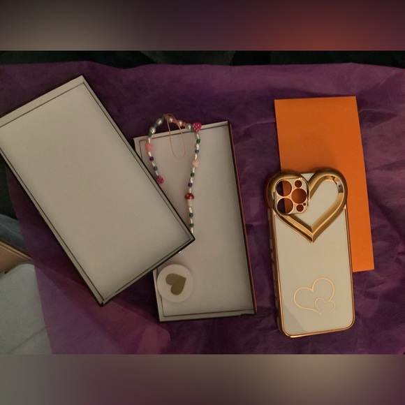 Flafens White Love Heart Case iPhone 12 ProMax Lux Hearts Cover - Picture 8 of 10